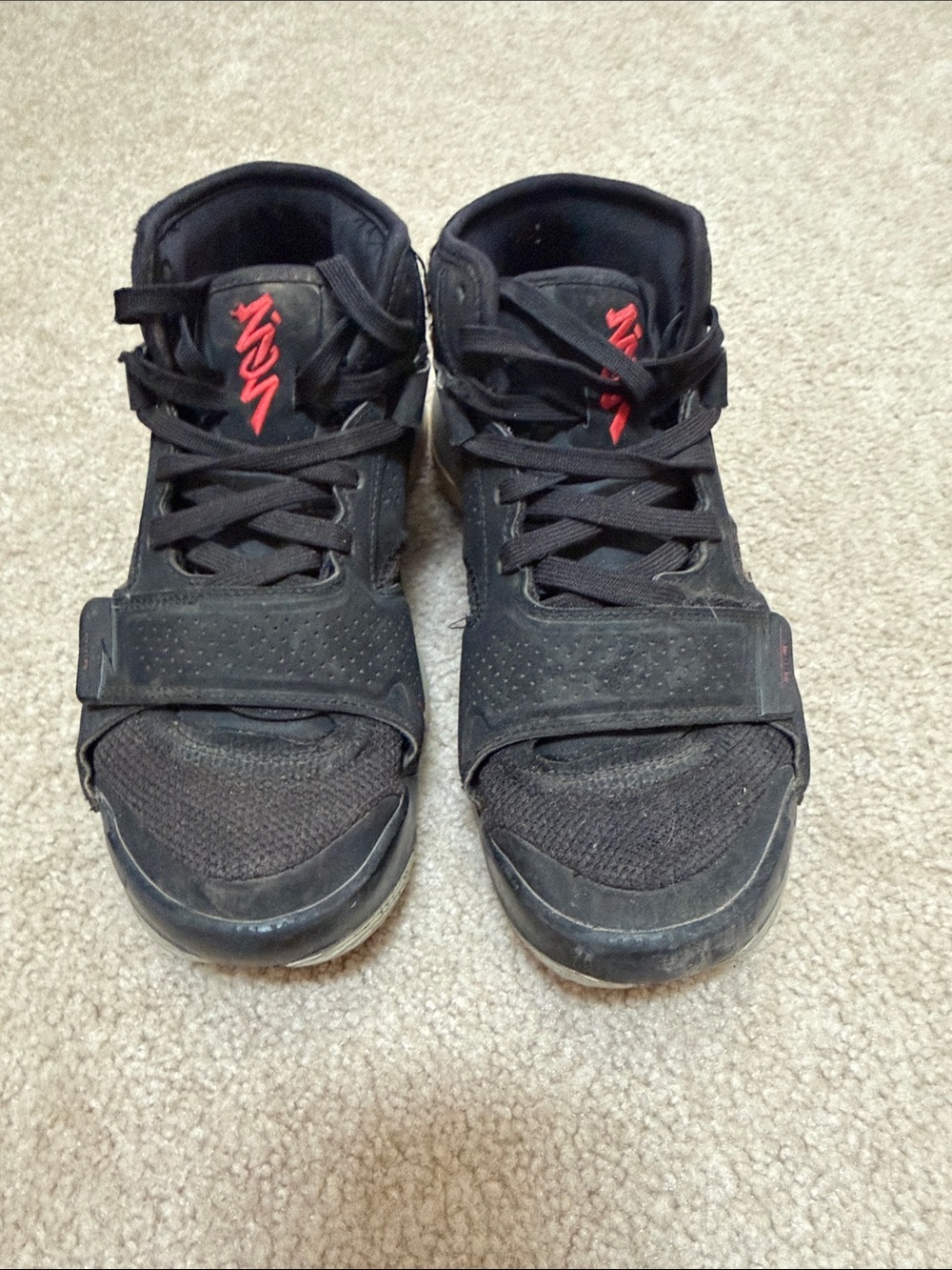 Nike Air Jordan Zion 2 Black Cement Smoke Grey Siren Red DO9161-060